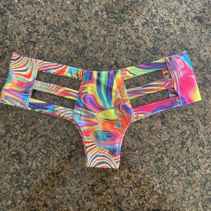 Trippy rave bottoms
